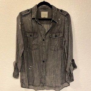 Dark gray paint splatter military shirt